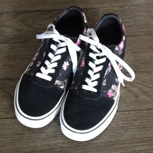 Vans Off The Wall Black Suede And Floral Print